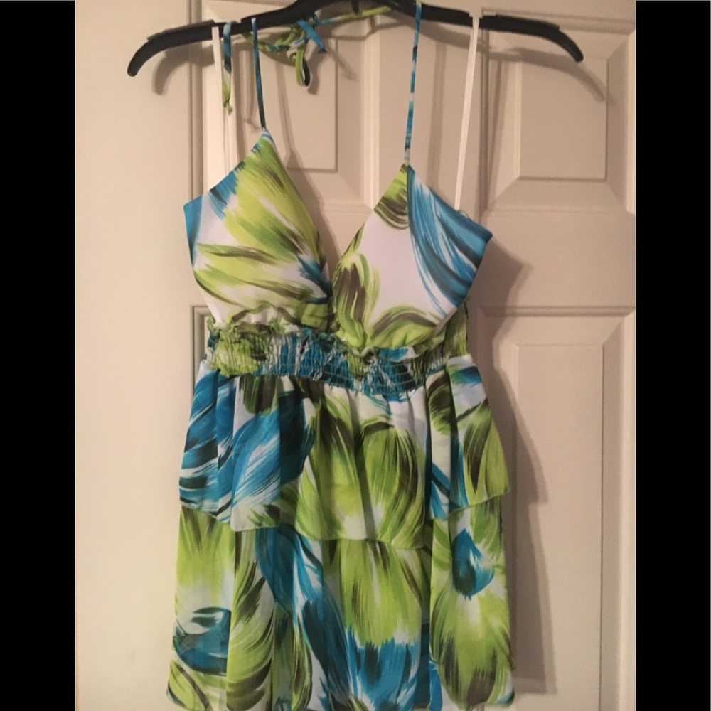 Halter top- new